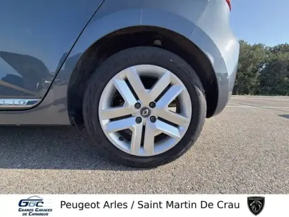 Photo 10 Renault Clio  Blue dCi 85