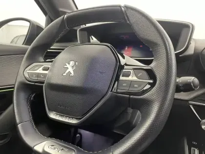 Photo 28 Peugeot 208  Electrique 50 kWh 136ch