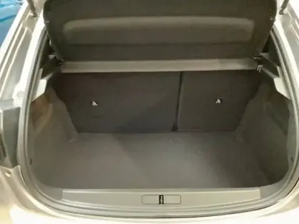 Photo 5 Peugeot 208  Hybrid 110 e-DCS6
