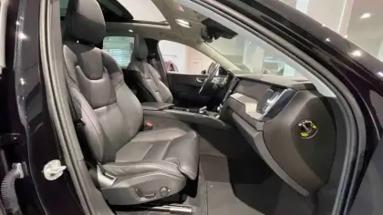 Photo 30 Volvo XC60  T6 AWD Hybride rechargeable 253 ch+145 ch Geartronic 8