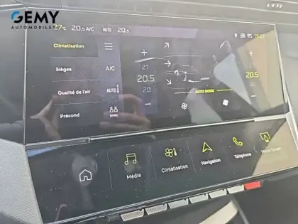 Photo 24 Peugeot 408  PHEV 225 e-EAT8