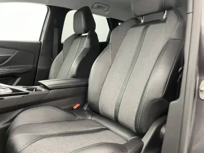 Photo 13 Peugeot 3008  BlueHDi 130ch S&S EAT8