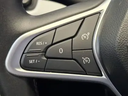 Photo 33 Renault Clio  E-Tech 140 - 21N
