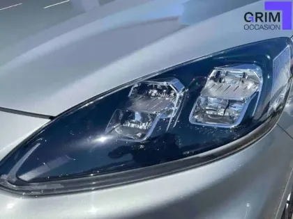 Photo 16 Ford Kuga  2.5 Duratec 190 ch FlexiFuel FHEV E85 Powershift