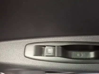 Photo 26 Renault Captur  dCi 90 E6C