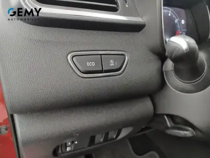 Photo 16 Renault Kadjar  TCe 140 FAP EDC