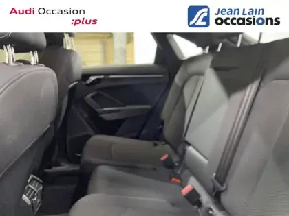 Photo 16 Audi Q3  Sportback 35 TFSI 150 ch