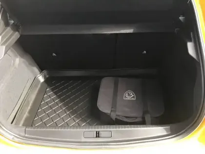 Photo 5 Peugeot 208  Electrique 50 kWh 136ch