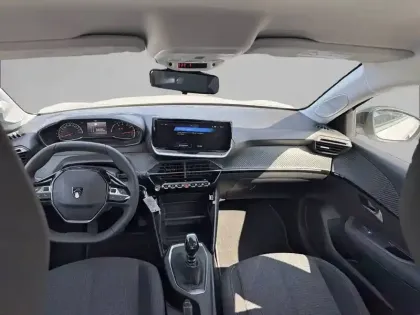Photo 7 Peugeot 208  Hybrid 110 ch e-DCS6