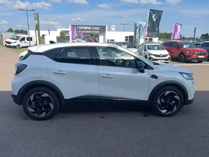 Photo 13 Renault Captur  E-Tech full hybrid 145 ch