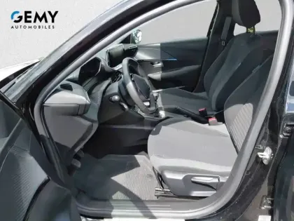 Photo 8 Peugeot 208  PureTech 100 S&S BVM6