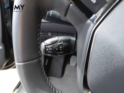 Photo 17 Peugeot 208  PureTech 100 S&S BVM6