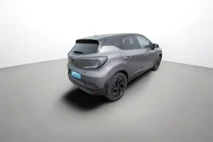 Photo 5 Renault Captur  E-Tech full hybrid 145 ch