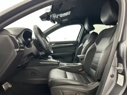 Photo 8 Renault Arkana  E-Tech hybride 145 - 22