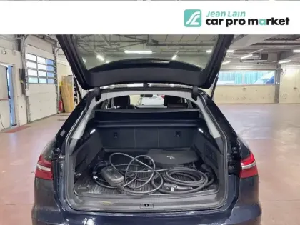 Photo 13 Audi A6  Avant 50 TFSIe 299 ch S tronic 7 Quattro