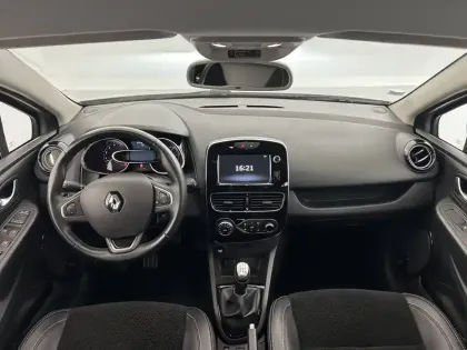Photo 35 Renault Clio  dCi 90 E6C