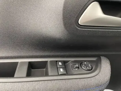 Photo 31 Citroën C3  Turbo 100 ch BVM6