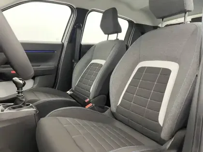 Photo 13 Citroën C3  Turbo 100 ch BVM6