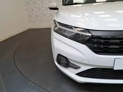 Photo 8 Dacia Sandero  ECO-G 100 - 22