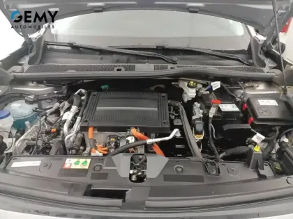 Photo 38 Peugeot 2008  Electrique 136 ch