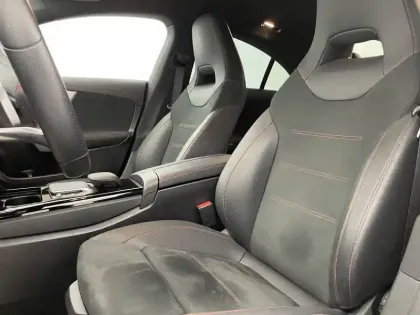 Photo 14 Mercedes CLA  Coupé 200 d 8G-DCT