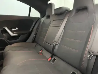 Photo 15 Mercedes CLA  Coupé 200 d 8G-DCT