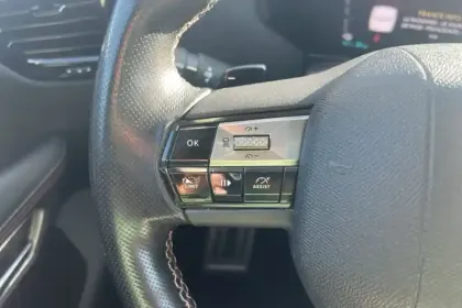 Photo 17 DS DS 4  Hybride E-Tense 225 EAT8