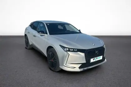 Photo 7 DS DS 4  Hybride E-Tense 225 EAT8
