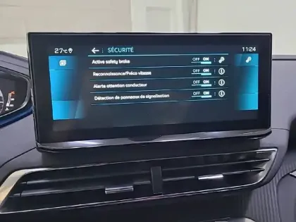 Photo 43 Peugeot 3008  Puretech 130ch S&S EAT8
