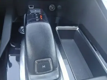 Photo 13 Peugeot 3008  Puretech 130ch S&S EAT8
