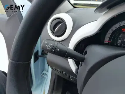 Photo 19 Renault Twingo  III E-Tech