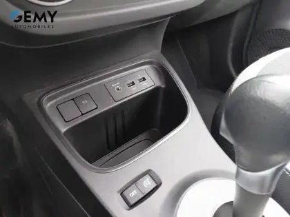 Photo 27 Renault Twingo  III E-Tech