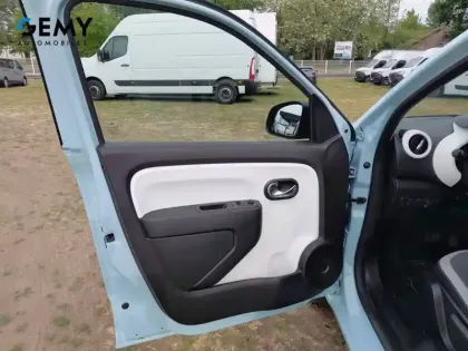 Photo 15 Renault Twingo  III E-Tech