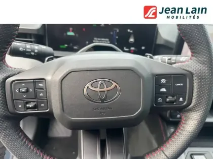Photo 11 Toyota Rav4  Hybride 194 ch AWD-i