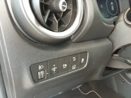 Photo 33 Hyundai Kona  Hybrid 141