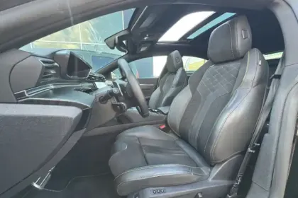 Photo 8 Peugeot 508  Hybrid4 360 e-EAT8 Peugeot Sport Engineered