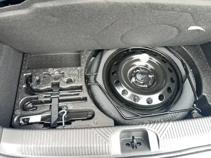 Photo 16 Renault Clio  E-Tech full hybrid 160 ch
