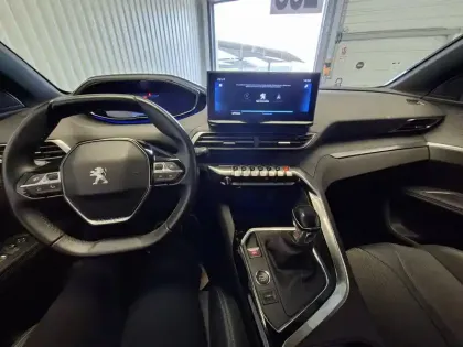 Photo 10 Peugeot 3008  PureTech 130ch S&S BVM6