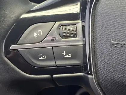 Photo 39 Peugeot 3008  PureTech 130ch S&S BVM6