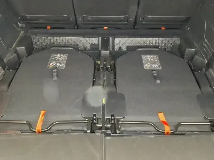 Photo 23 Peugeot 5008  PureTech 130ch S&S EAT8