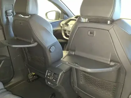 Photo 16 Peugeot 5008  PureTech 130ch S&S EAT8