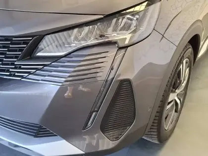 Photo 38 Peugeot 5008  PureTech 130ch S&S EAT8