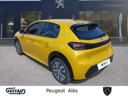 Photo 7 Peugeot 208  Electrique 50 kWh 136ch