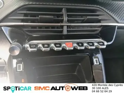 Photo 38 Peugeot 208  Electrique 50 kWh 136ch