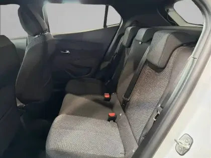 Photo 11 Peugeot 2008  Hybrid 110 e-DCS6