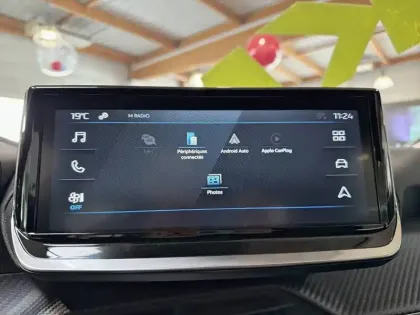 Photo 18 Peugeot 2008  Hybrid 110 e-DCS6