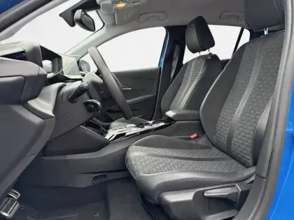 Photo 10 Peugeot 208  Electrique 50 kWh 136ch