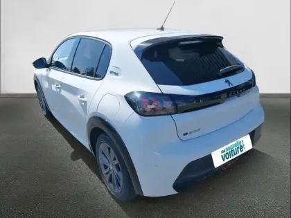 Photo 6 Peugeot 208  Electrique 50 kWh 136ch