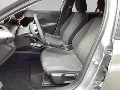 Photo 10 Peugeot 208  Hybrid 110 ch e-DCS6