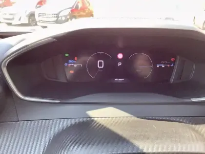 Photo 9 Peugeot 2008  Hybrid 145 e-DCS6